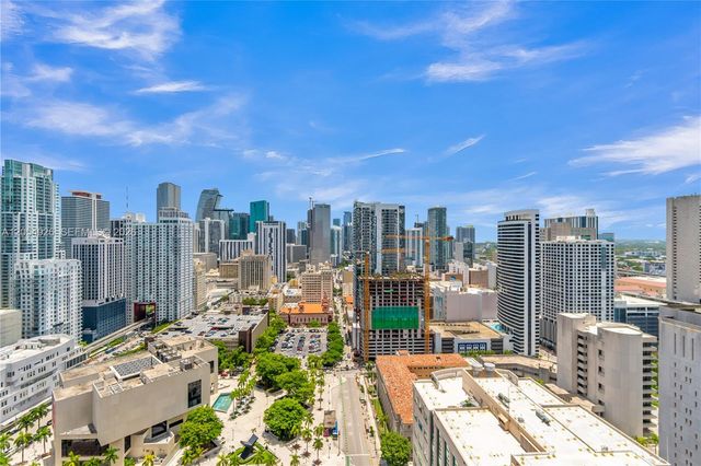 121 NE 5th Street 3405, Miami, FL 33132