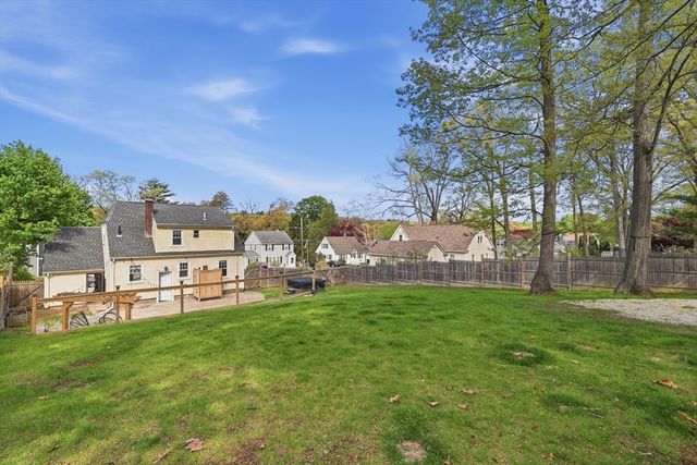 13 Marilyn Drive, Auburn, MA 01501