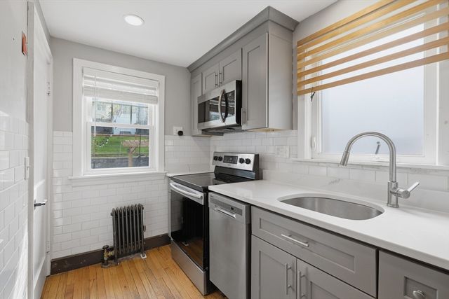 13 Marilyn Drive, Auburn, MA 01501