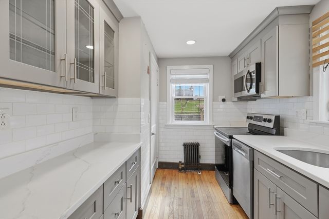 13 Marilyn Drive, Auburn, MA 01501