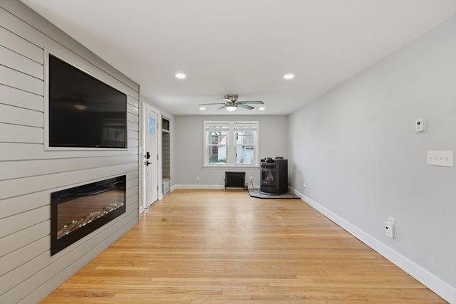 13 Marilyn Drive, Auburn, MA 01501