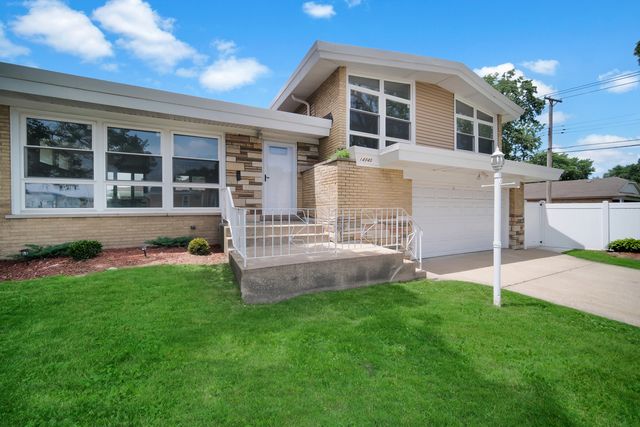 14940 Oak Street, Dolton, IL 60419
