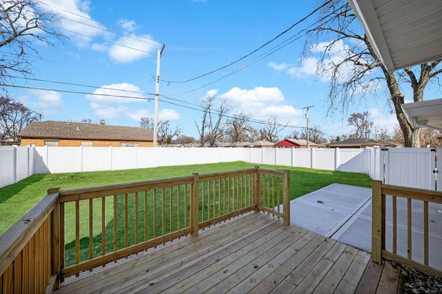 14940 Oak Street, Dolton, IL 60419