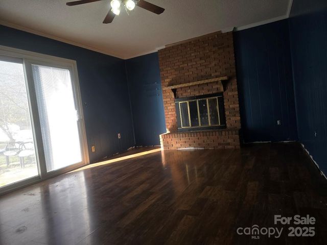 1708 Caromar Place NW, Concord, NC 28027