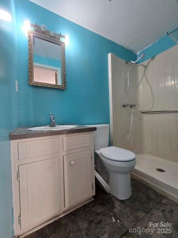 1708 Caromar Place NW, Concord, NC 28027