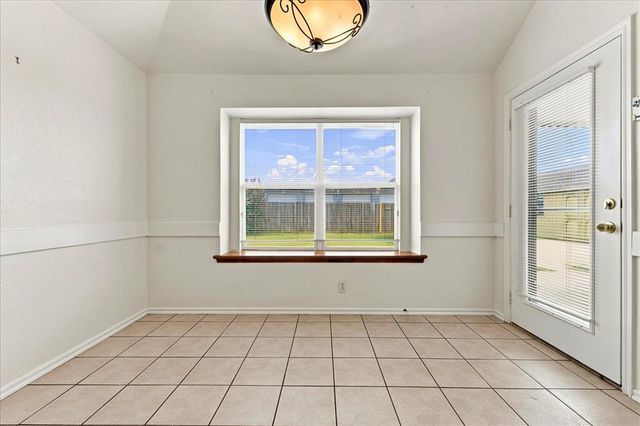 549 NE 23rd Street, Newcastle, OK 73065