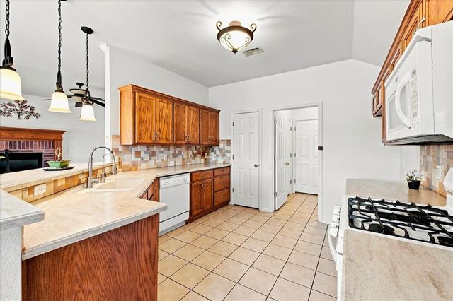 549 NE 23rd Street, Newcastle, OK 73065