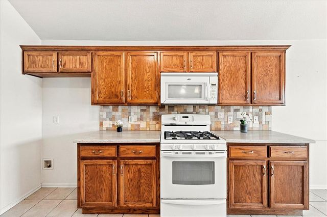 549 NE 23rd Street, Newcastle, OK 73065