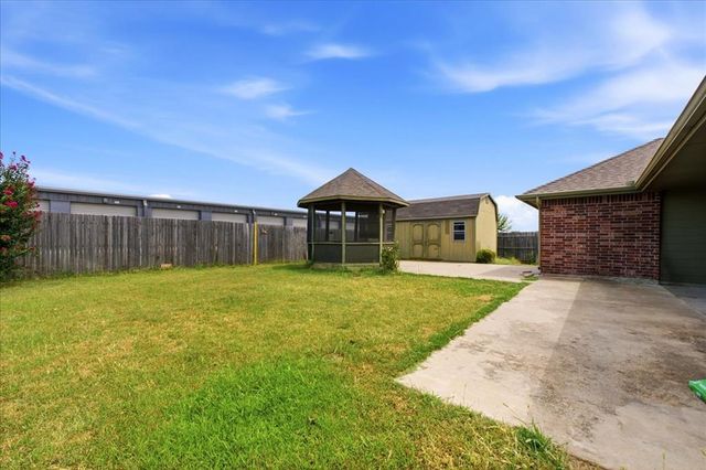549 NE 23rd Street, Newcastle, OK 73065