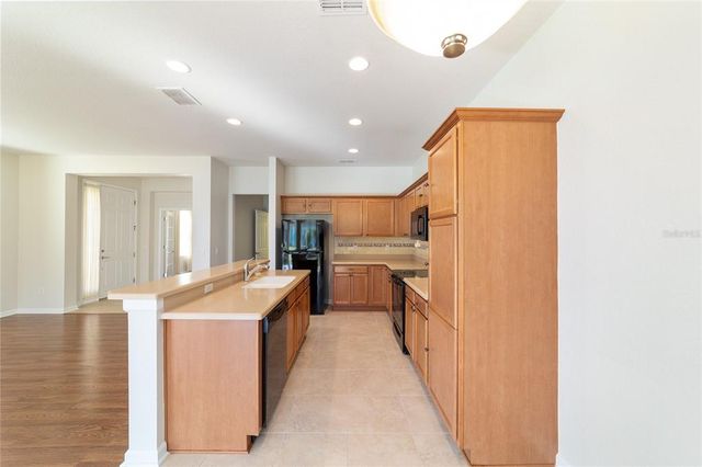 7153 SW 93RD AVENUE, Ocala, FL 34481