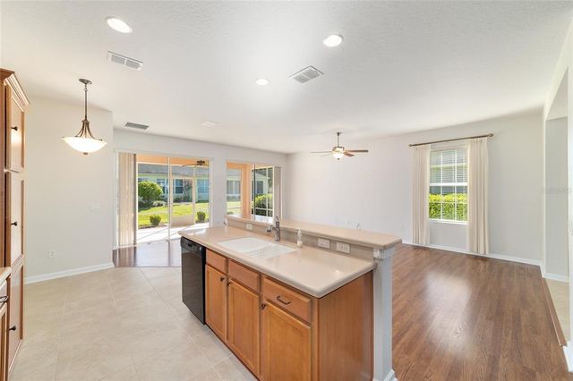 7153 SW 93RD AVENUE, Ocala, FL 34481