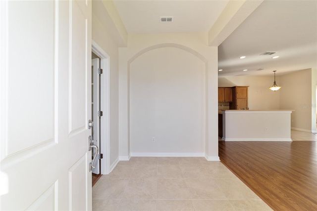7153 SW 93RD AVENUE, Ocala, FL 34481