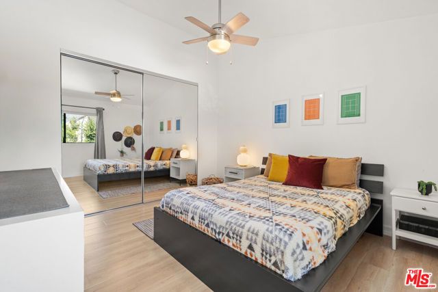 350 Burchett Street 101, Glendale, CA 91203