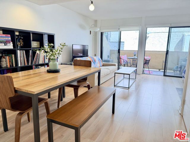 350 Burchett Street 101, Glendale, CA 91203