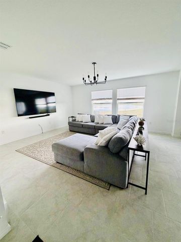 4220 BULL STREET, St Cloud, FL 34772