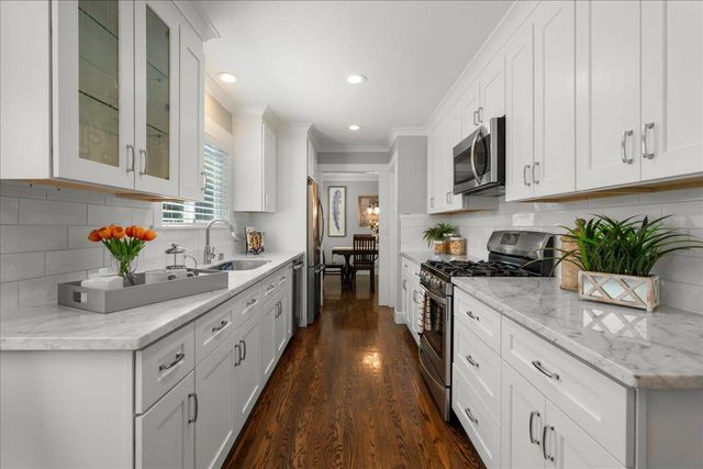 948 Meadowood Drive, San Jose, CA 95120