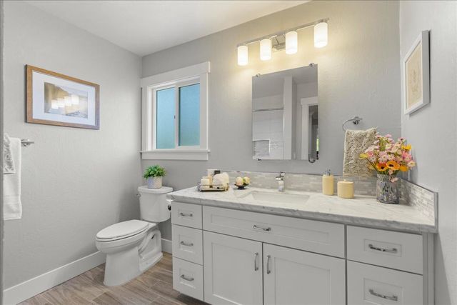 948 Meadowood Drive, San Jose, CA 95120