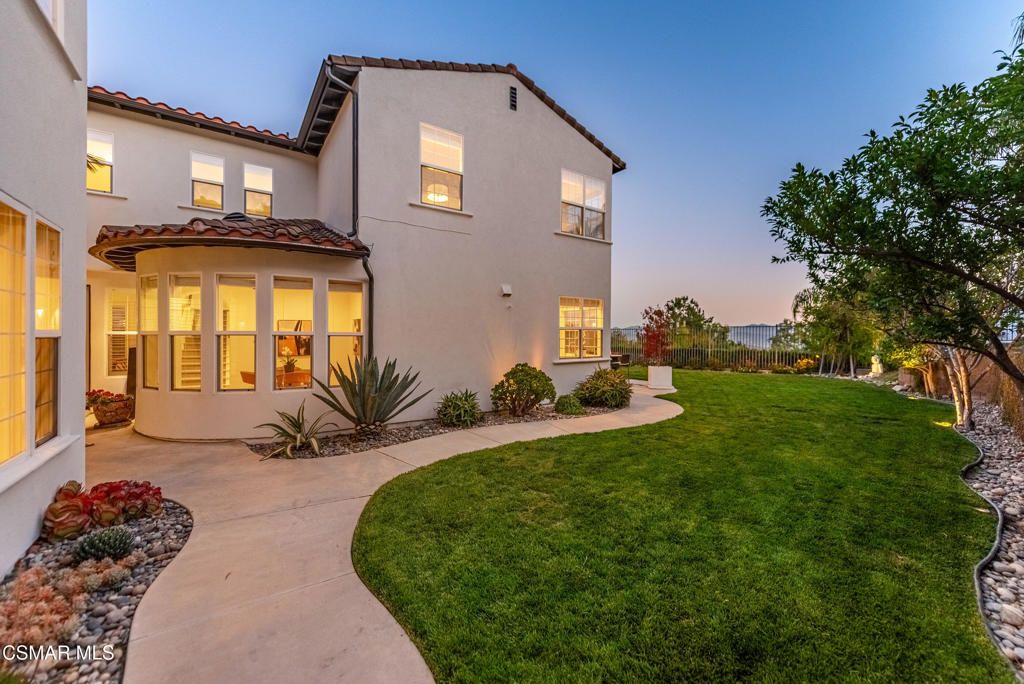 Image 46 of property listing at 2424 Springbrook Street, Thousand Oaks, CA 91362