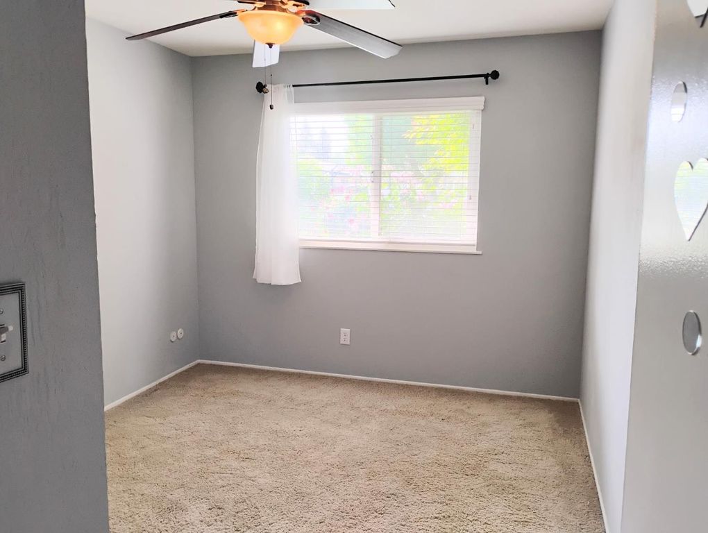 Image 11 of property listing at 976 E Minarets Avenue, Fresno, CA 93720