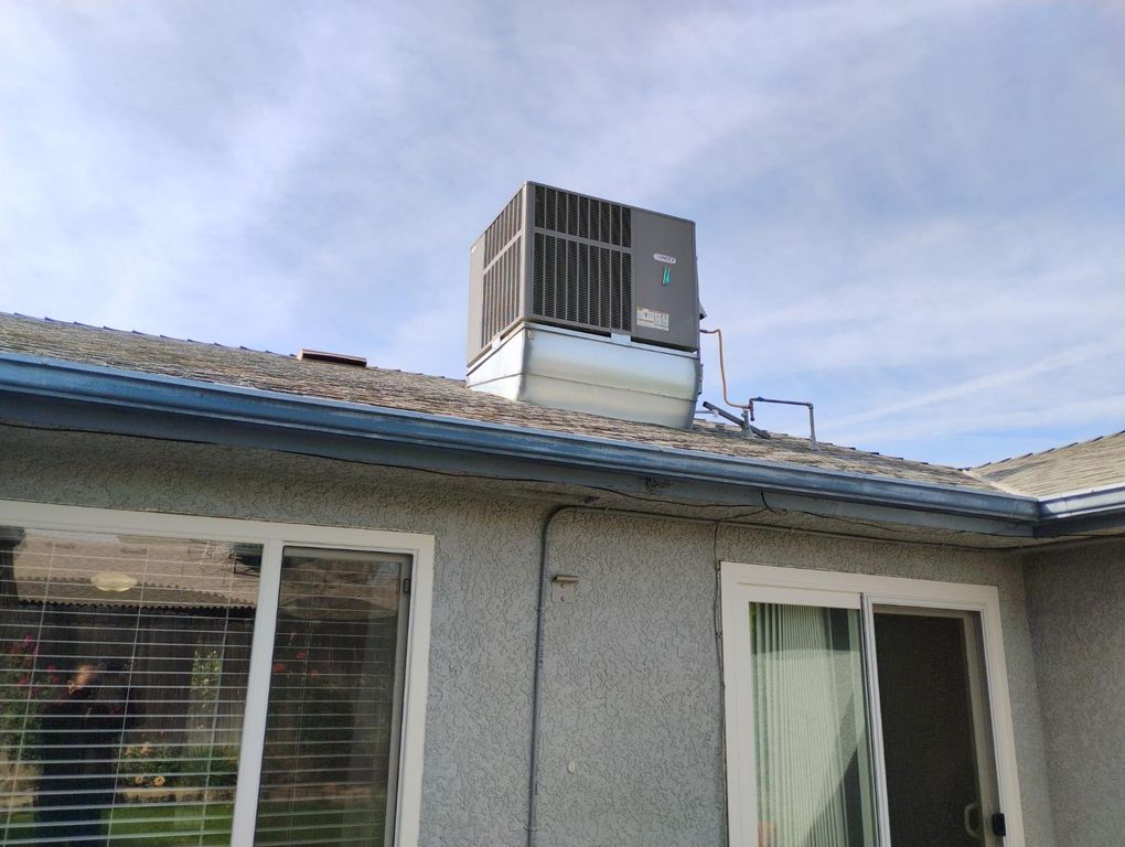 Image 19 of property listing at 976 E Minarets Avenue, Fresno, CA 93720