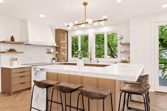 274 Vine Street, Denver, CO 80206