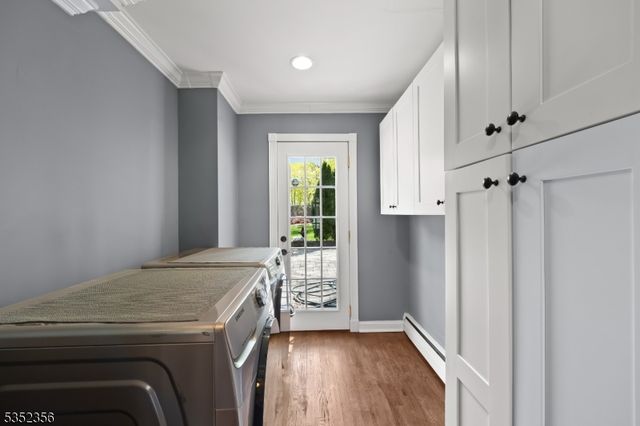 16 Baldwin Ter, Wayne Twp., NJ 07470