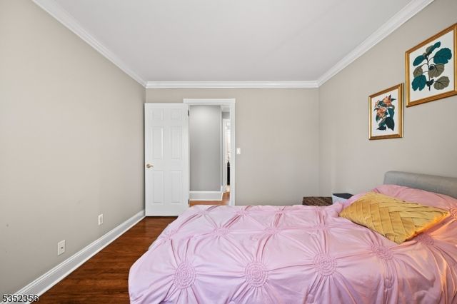16 Baldwin Ter, Wayne Twp., NJ 07470