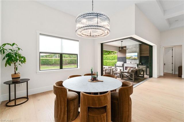 16201 Camden Lakes CIR, Naples, FL 34110