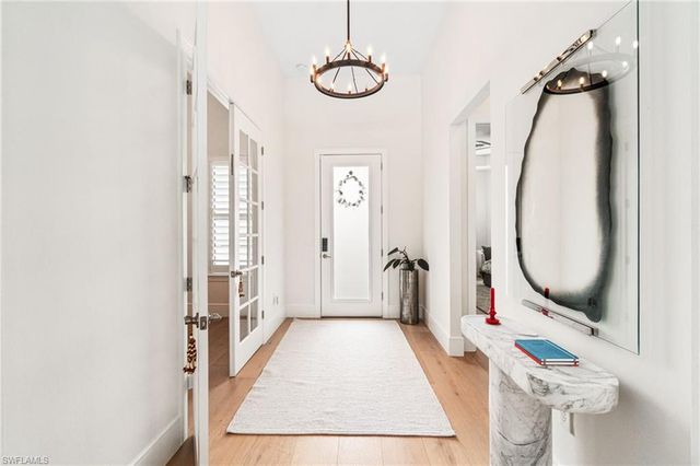 16201 Camden Lakes CIR, Naples, FL 34110