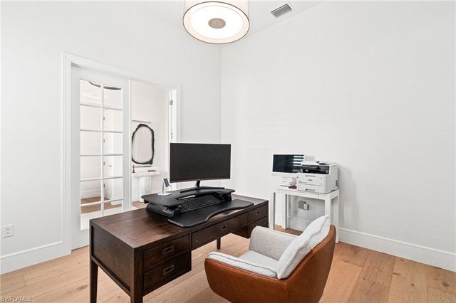 16201 Camden Lakes CIR, Naples, FL 34110