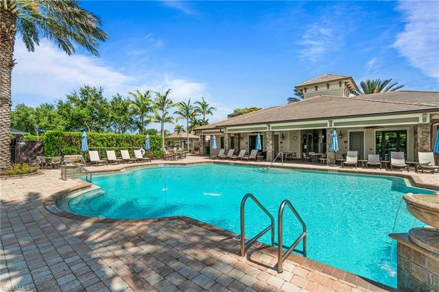 16201 Camden Lakes CIR, Naples, FL 34110