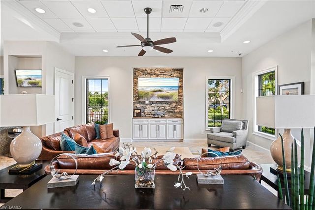 16201 Camden Lakes CIR, Naples, FL 34110