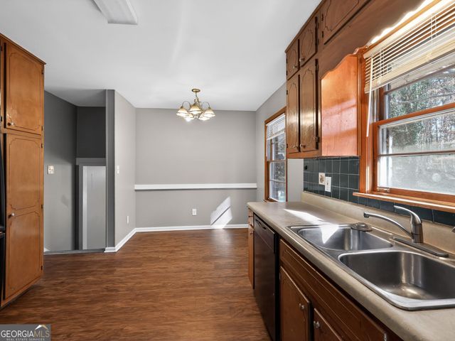 408 Rockbridge Court, Stone Mountain, GA 30088