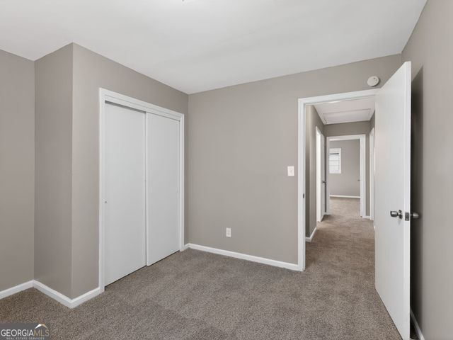 408 Rockbridge Court, Stone Mountain, GA 30088