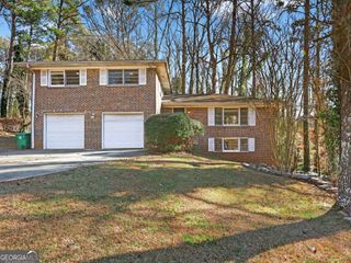 408 Rockbridge Court, Stone Mountain, GA 30088