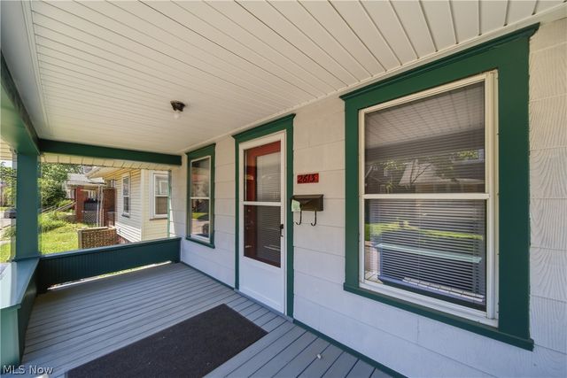 2613 Crown Place NW, Canton, OH 44708