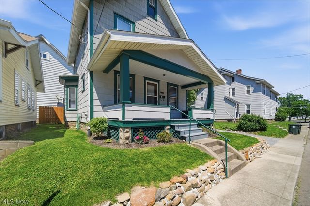 2613 Crown Place NW, Canton, OH 44708