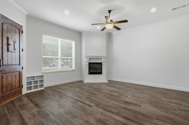 4818 Empire Way, Irving, TX 75038
