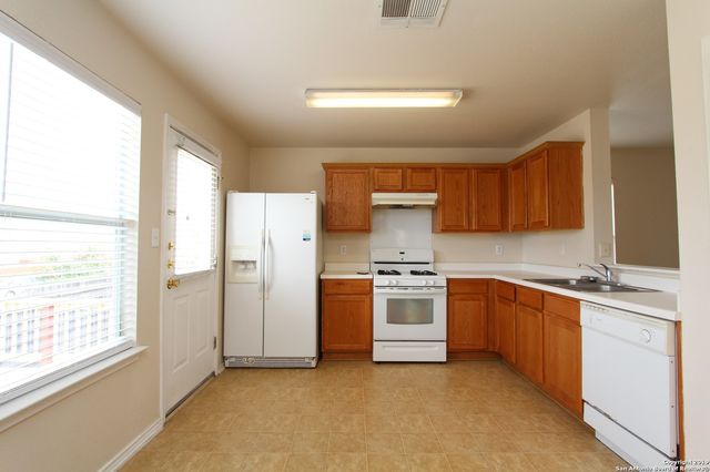 5507 CHRISTINA PATH, San Antonio, TX 78247
