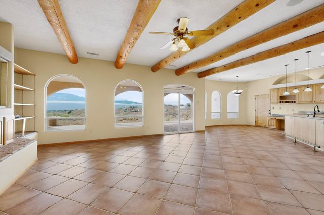 1480 Nez Perce Loop NE, Rio Rancho, NM 87144