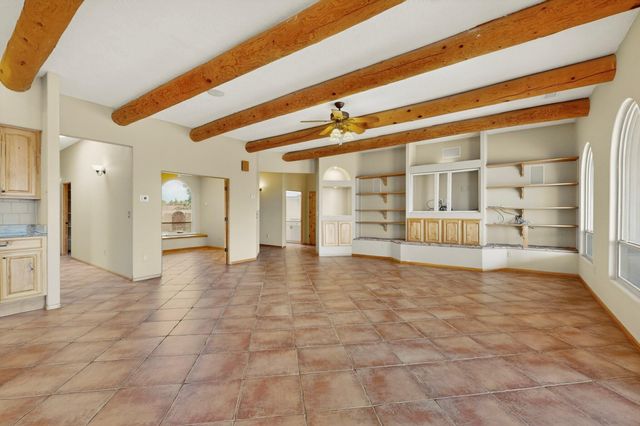 1480 Nez Perce Loop NE, Rio Rancho, NM 87144