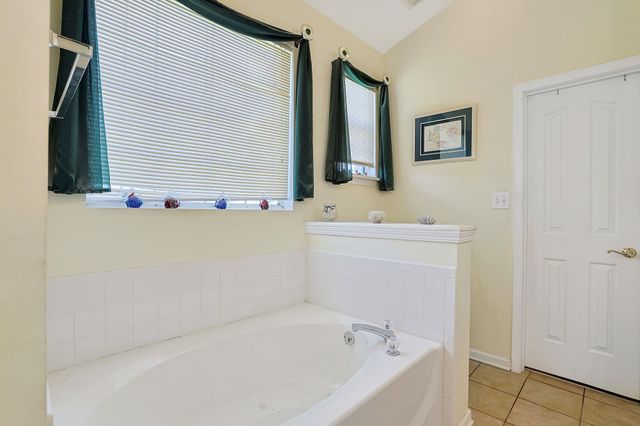 3891 Stillwood Dr., Myrtle Beach, SC 29588
