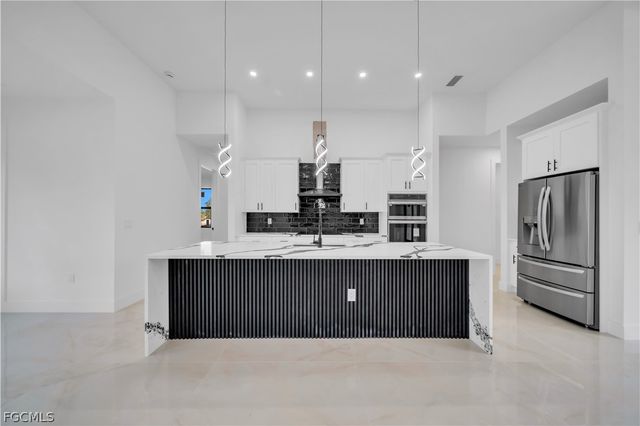 3100 41st ST W, Lehigh Acres, FL 33971