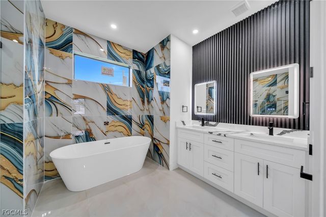 3100 41st ST W, Lehigh Acres, FL 33971