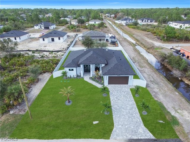 3100 41st ST W, Lehigh Acres, FL 33971