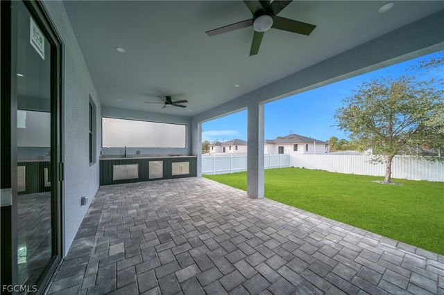 3100 41st ST W, Lehigh Acres, FL 33971