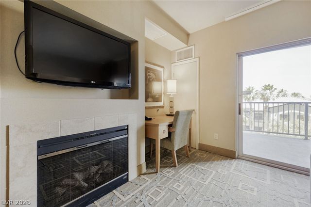 211 East Flamingo Road 209, Las Vegas, NV 89169