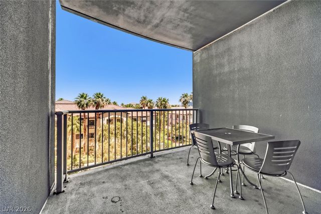 211 East Flamingo Road 209, Las Vegas, NV 89169