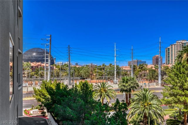 211 East Flamingo Road 209, Las Vegas, NV 89169