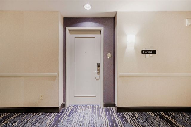 211 East Flamingo Road 209, Las Vegas, NV 89169